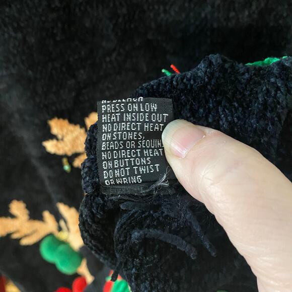 Vintage Berek Reindeer Chenille Holiday Sweater Christmas Embellished Medium - Picture 4 of 10